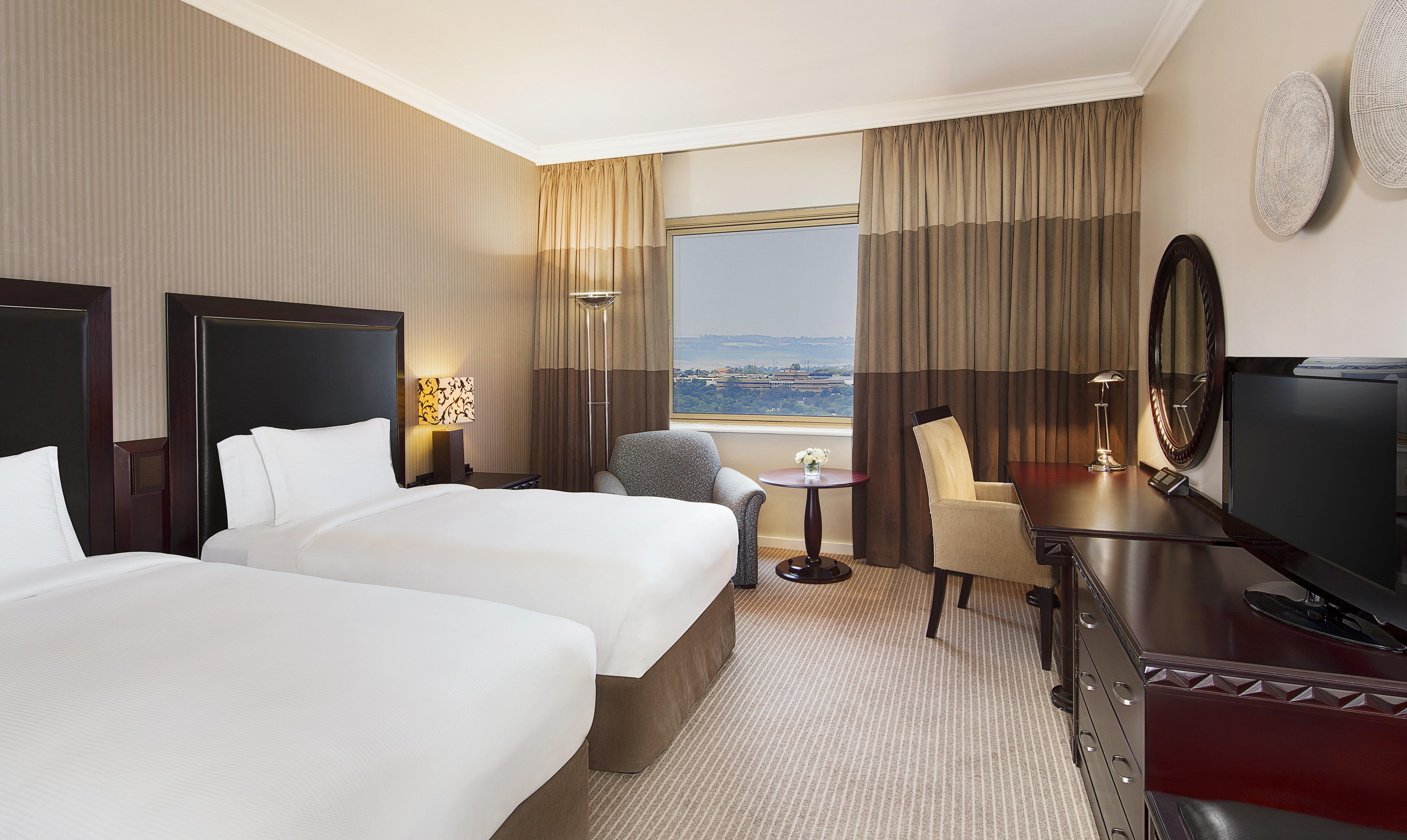 Nh Johannesburg Sandton Ngoại thất bức ảnh A room at the hotel